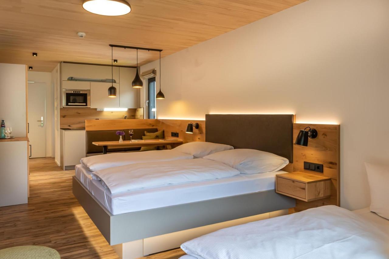 Goldener Adler Oberried - Hotel & Appartements Екстер'єр фото