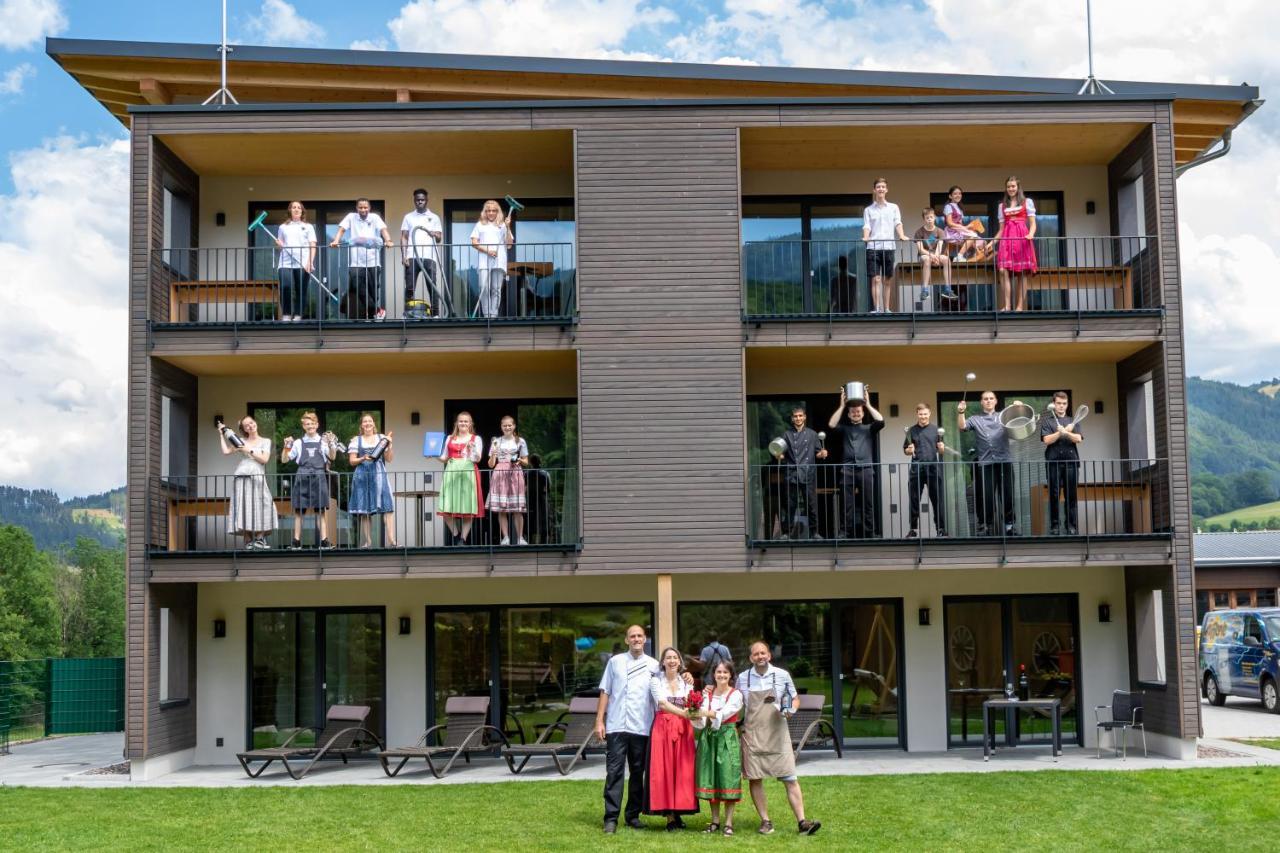 Goldener Adler Oberried - Hotel & Appartements Екстер'єр фото