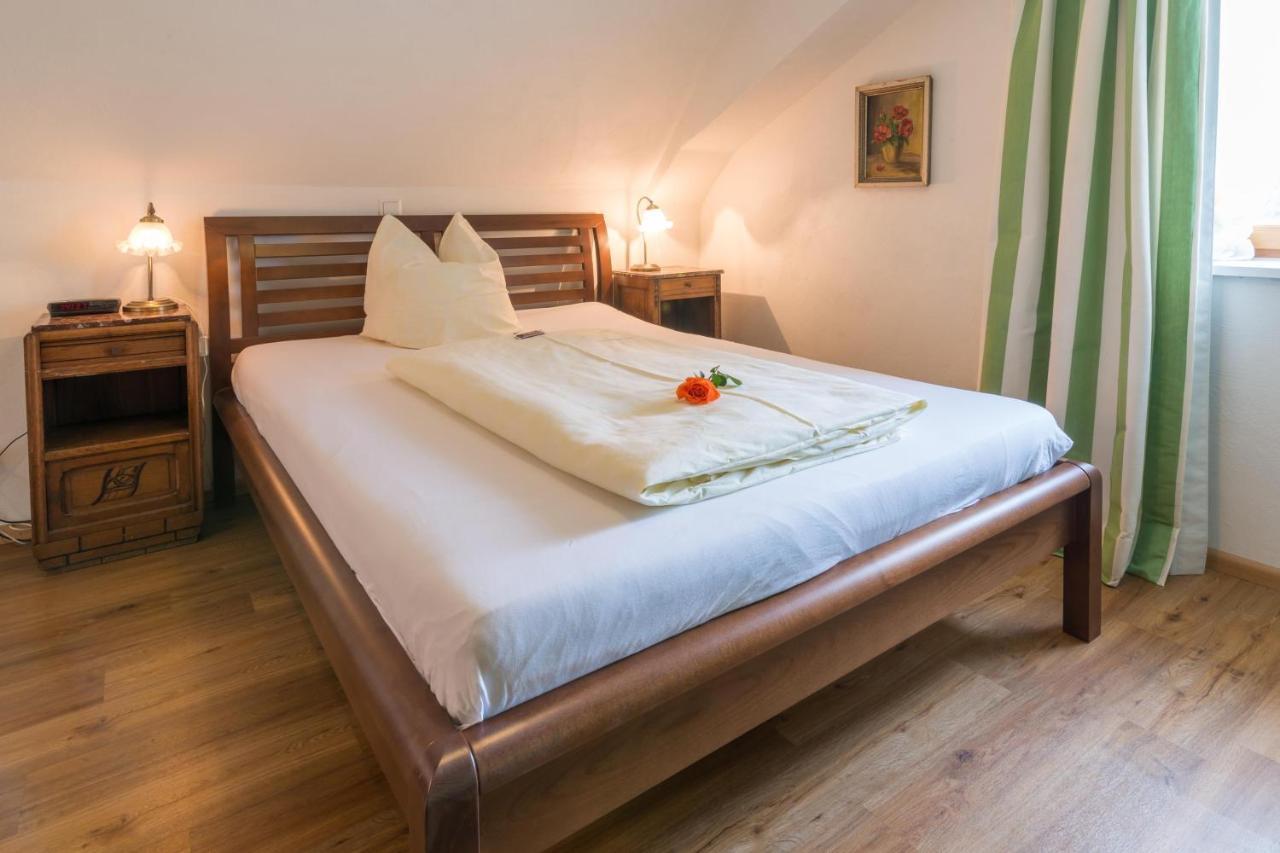 Goldener Adler Oberried - Hotel & Appartements Екстер'єр фото