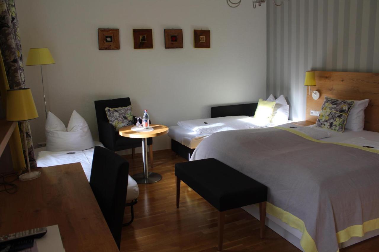 Goldener Adler Oberried - Hotel & Appartements Екстер'єр фото